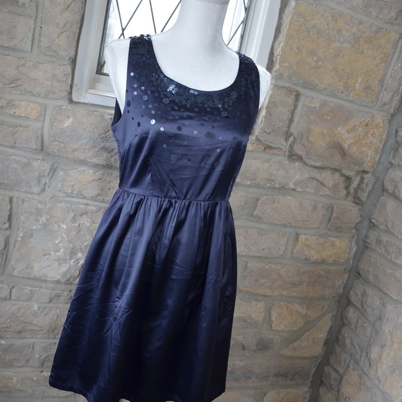 navy skater dress - Picture 7 of 8